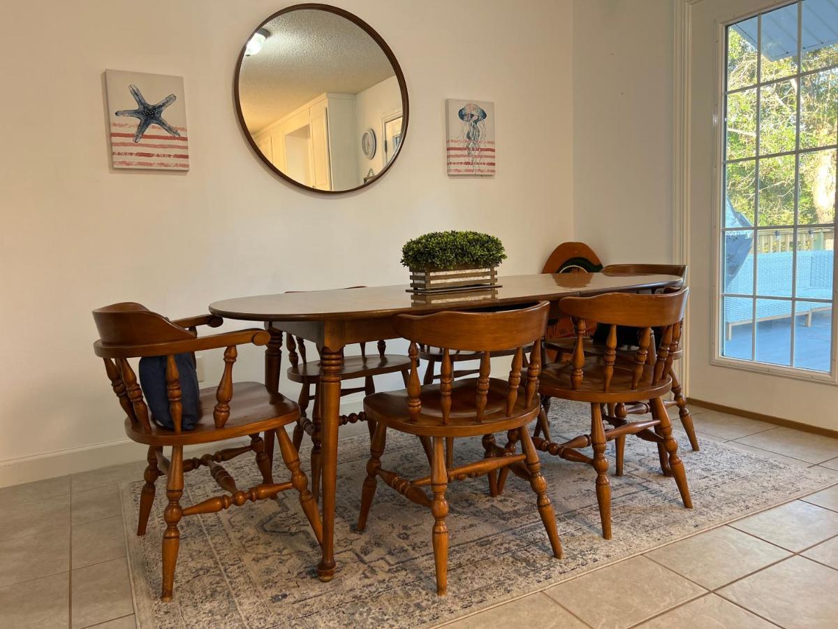 Waterfront Newly Renovated And Decorated 3Brs Home Milton Bagian luar foto